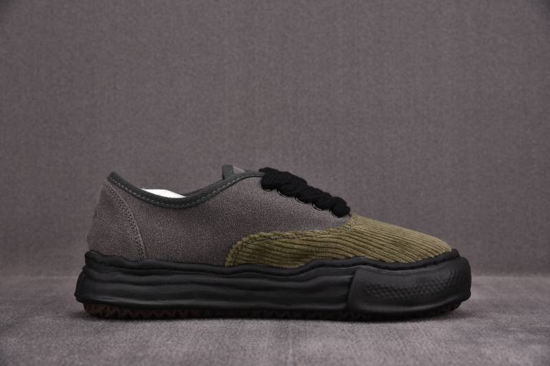 Ma1s0n Mihara Sneakers