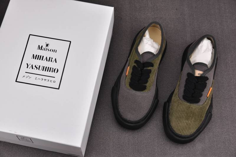 Ma1s0n Mihara Sneakers