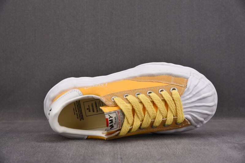 Ma1s0n Mihara Sneakers
