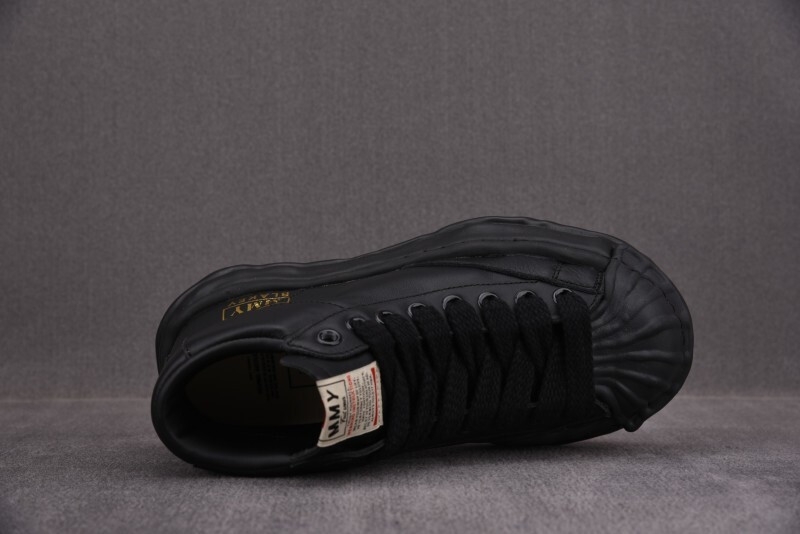 Ma1s0n Mihara Sneakers
