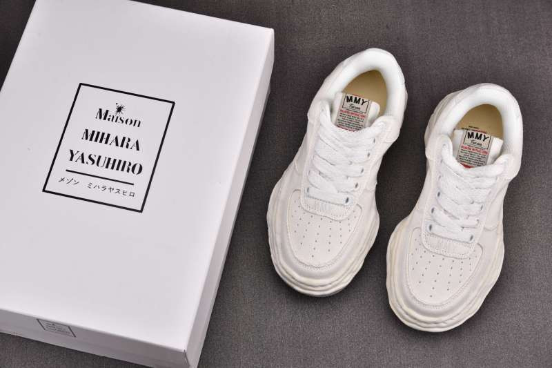 Ma1s0n Mihara Sneakers