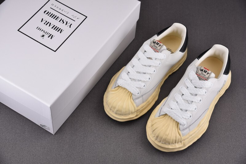 Ma1s0n Mihara Sneakers