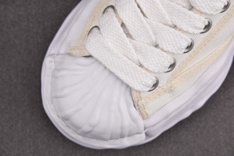 Ma1s0n Mihara Sneakers