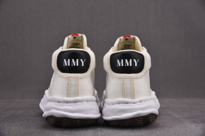Ma1s0n Mihara Sneakers