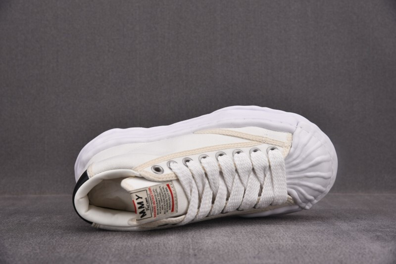 Ma1s0n Mihara Sneakers