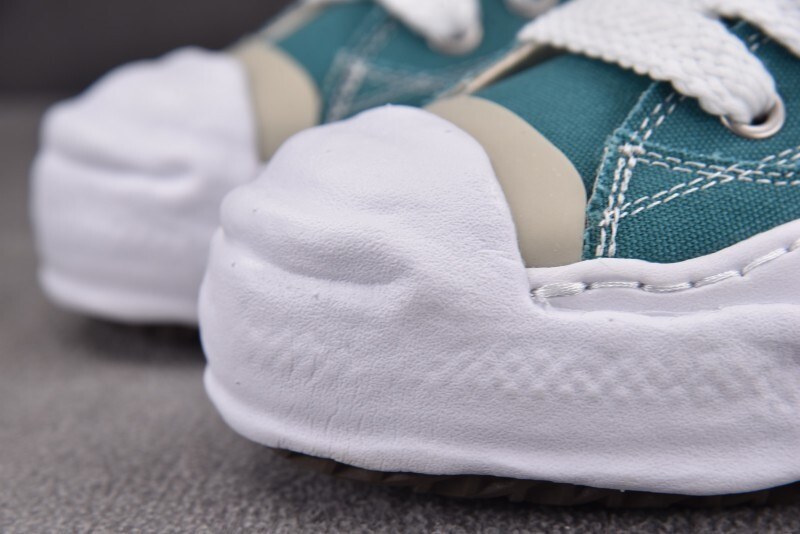 Ma1s0n Mihara Sneakers