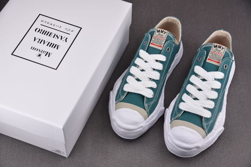 Ma1s0n Mihara Sneakers