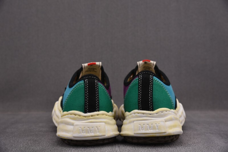 Ma1s0n Mihara Sneakers