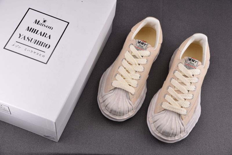 Ma1s0n Mihara Sneakers