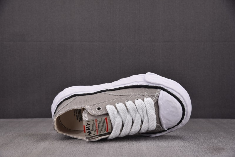 Ma1s0n Mihara Sneakers