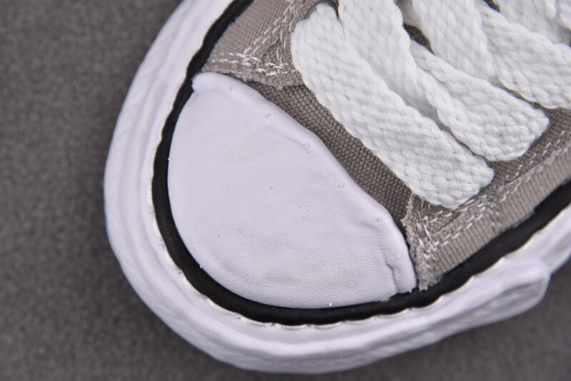Ma1s0n Mihara Sneakers