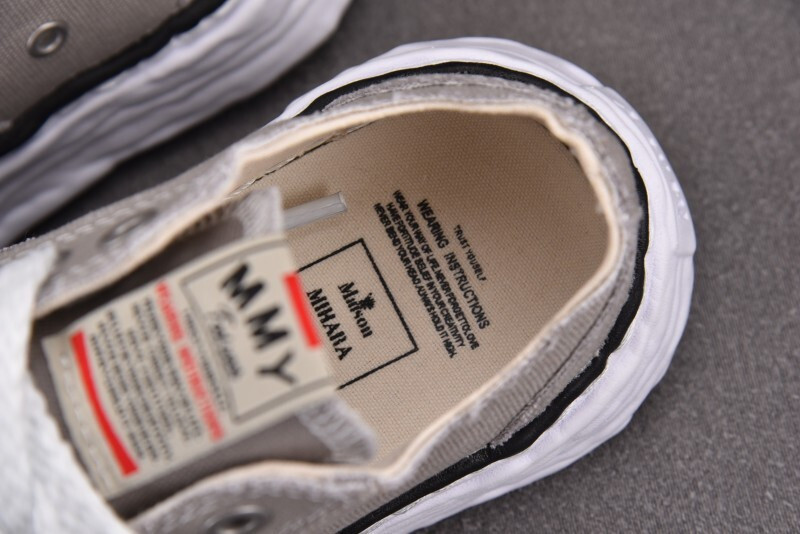 Ma1s0n Mihara Sneakers