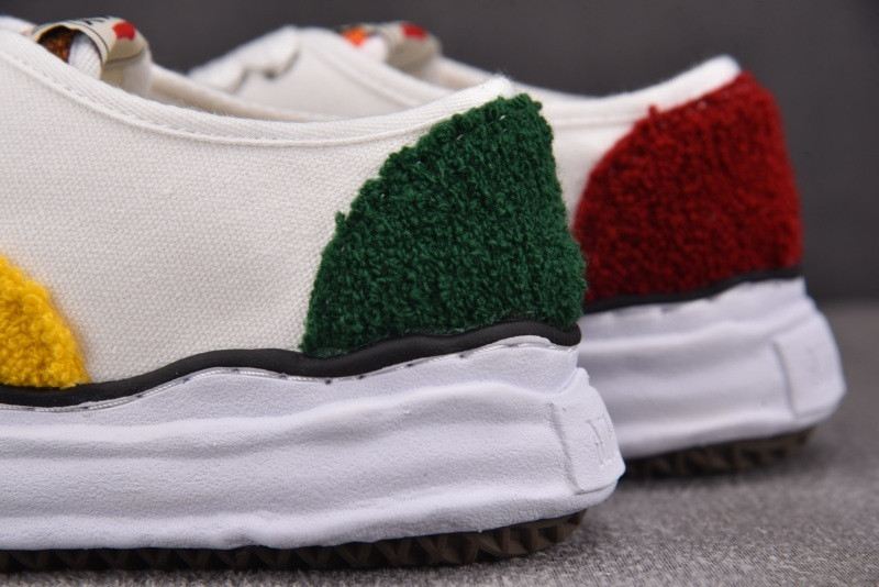 Ma1s0n Mihara Sneakers
