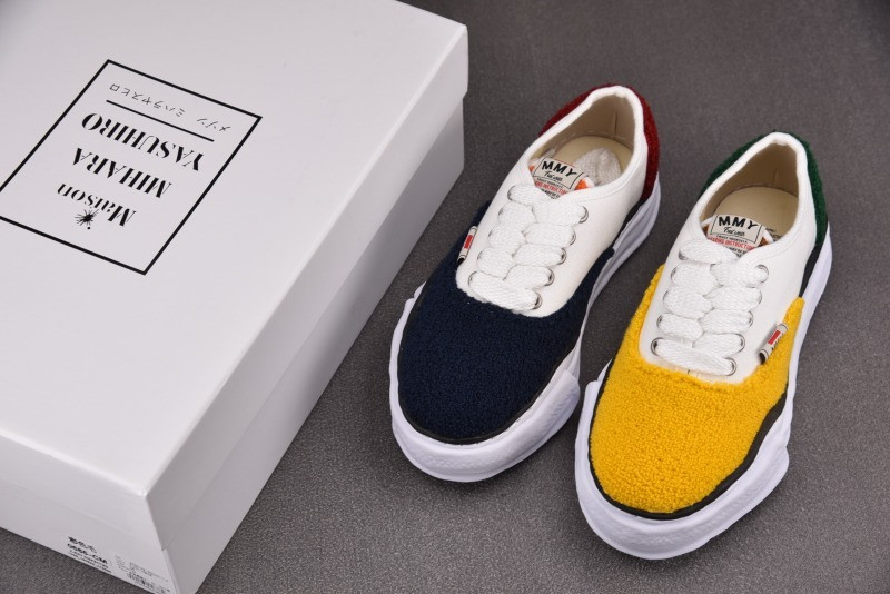 Ma1s0n Mihara Sneakers