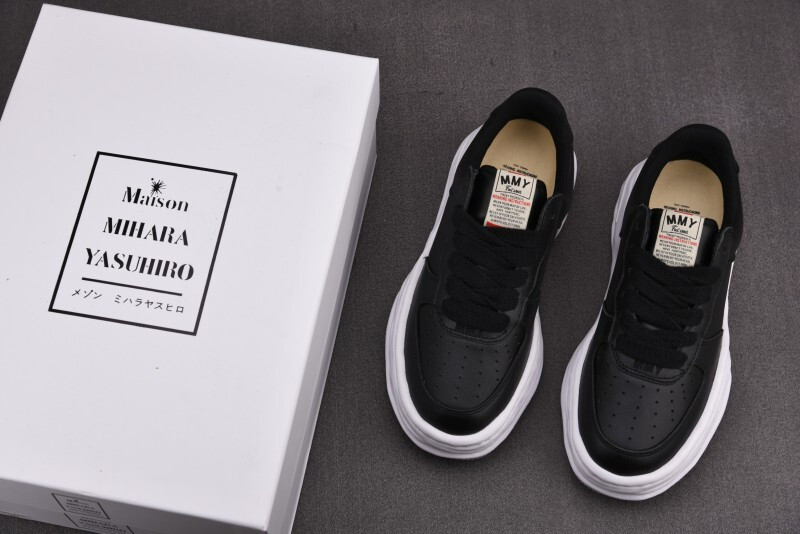 Ma1s0n Mihara Sneakers
