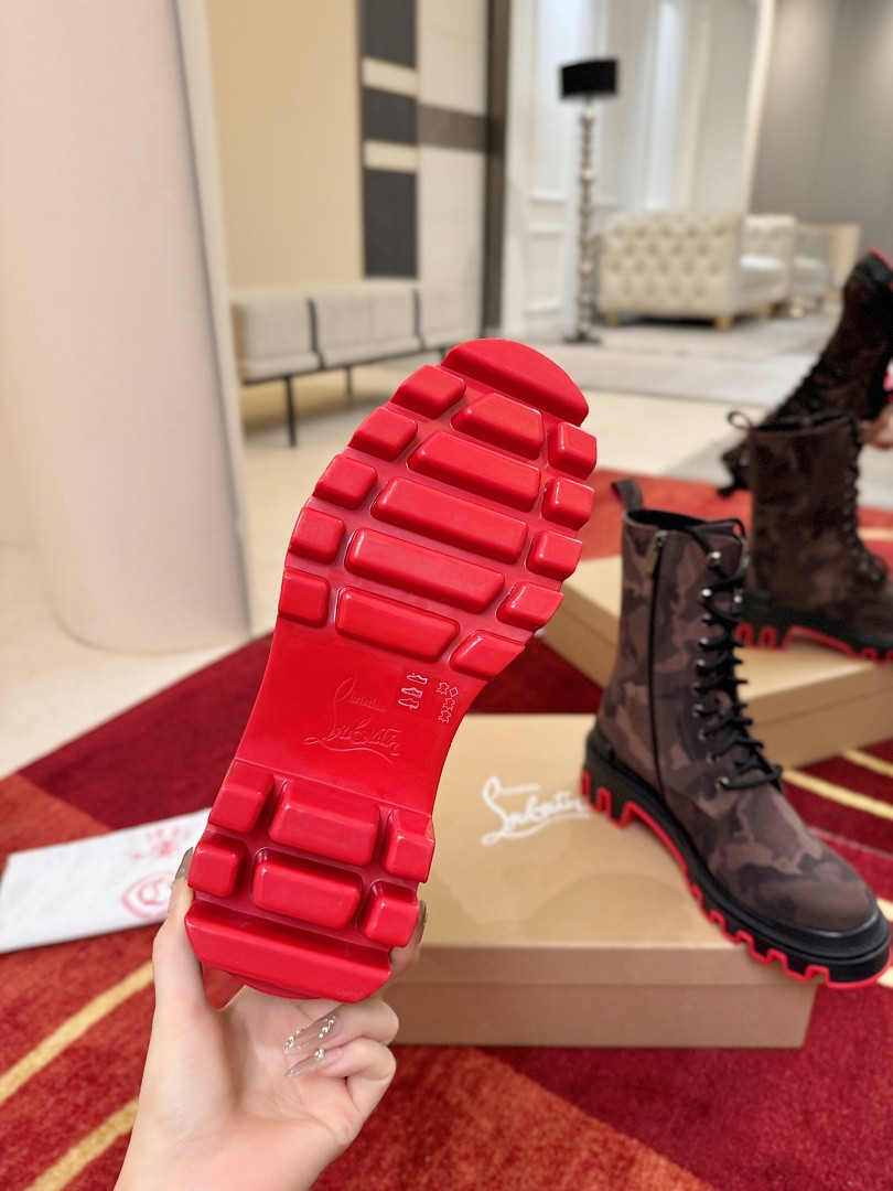 Chris Loubon Sneakers CL-147