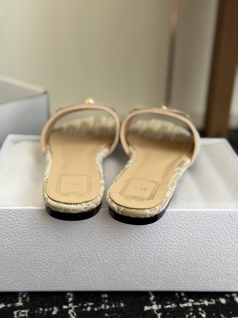 DR Sandals DS-60