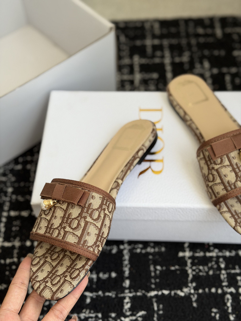 DR Sandals DS-61