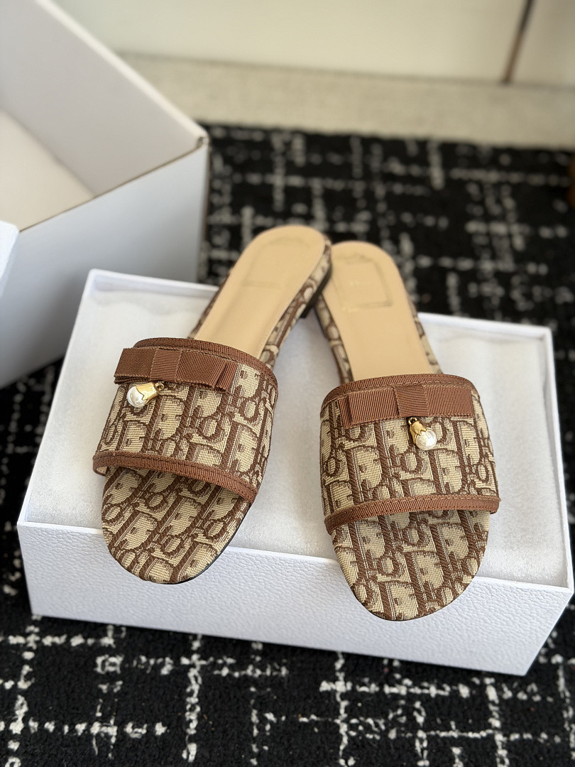 DR Sandals DS-61
