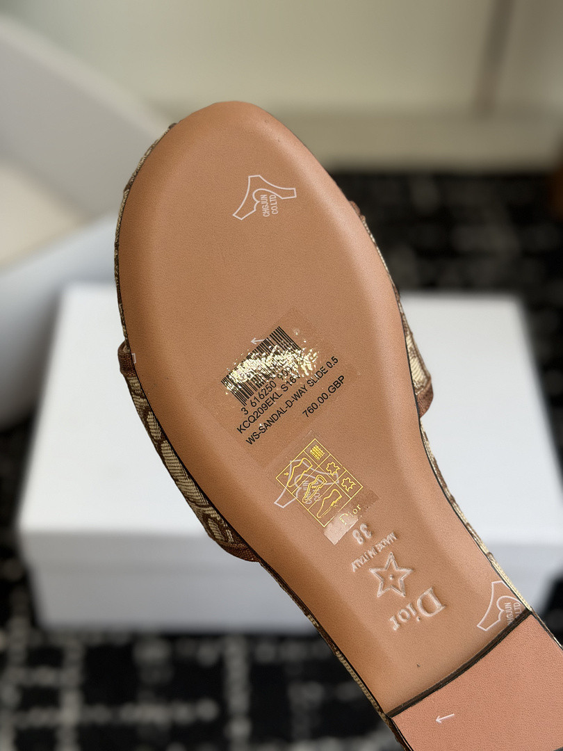 DR Sandals DS-61