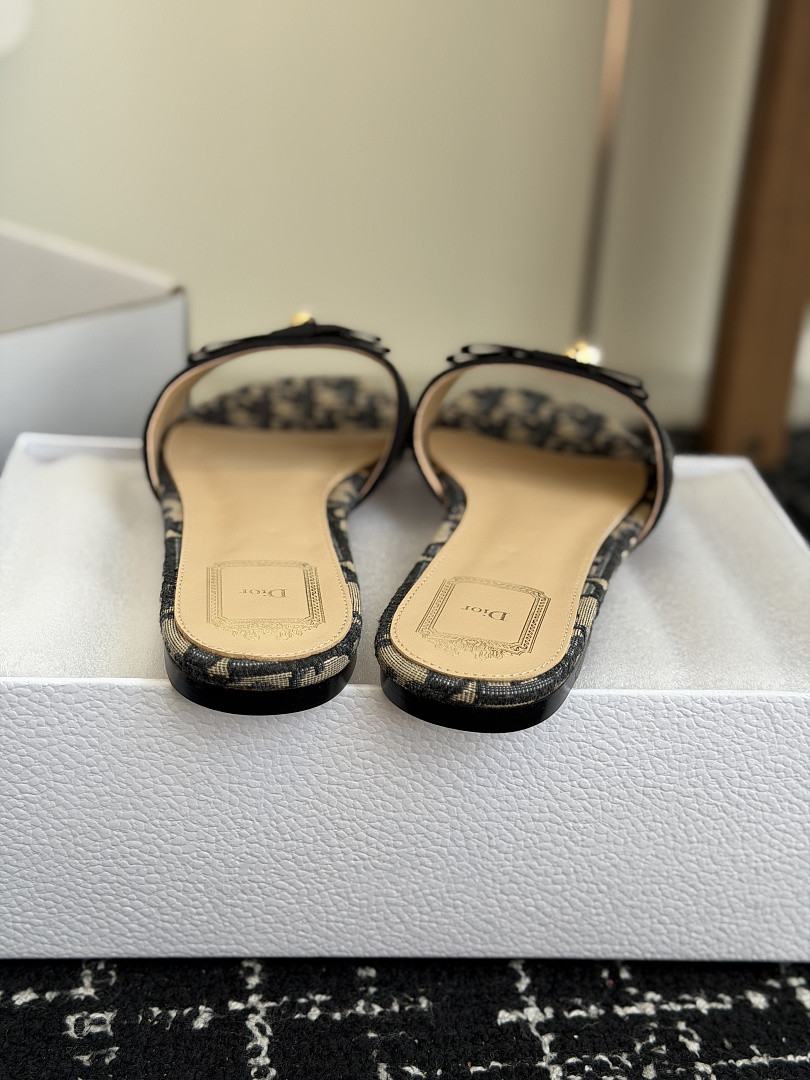 DR Sandals DS-62