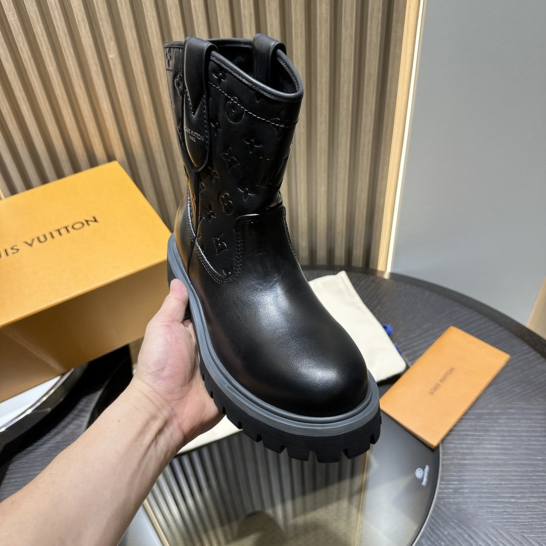 L*V BOOTS