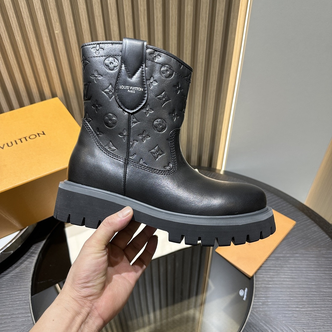 L*V BOOTS