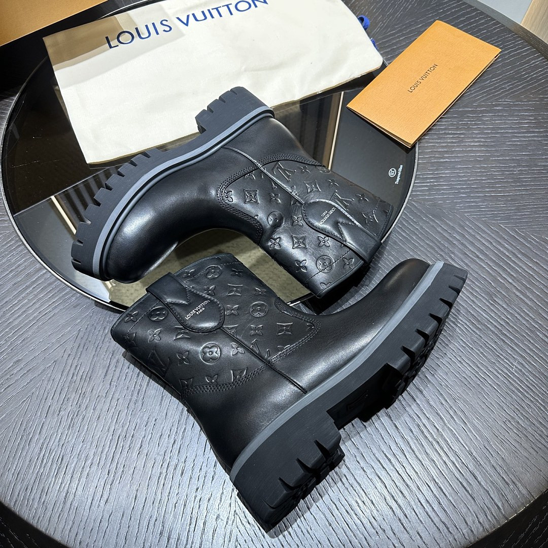 L*V BOOTS