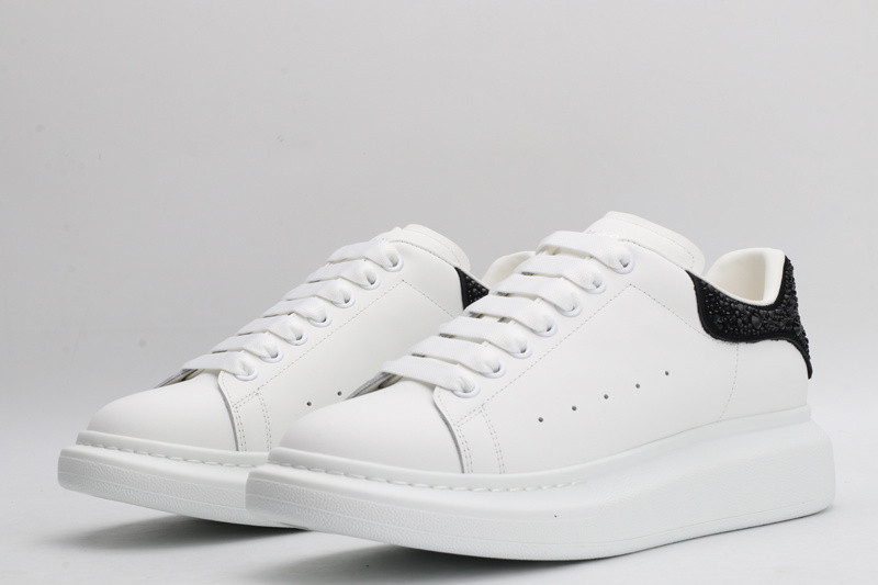 MQ Sneakers