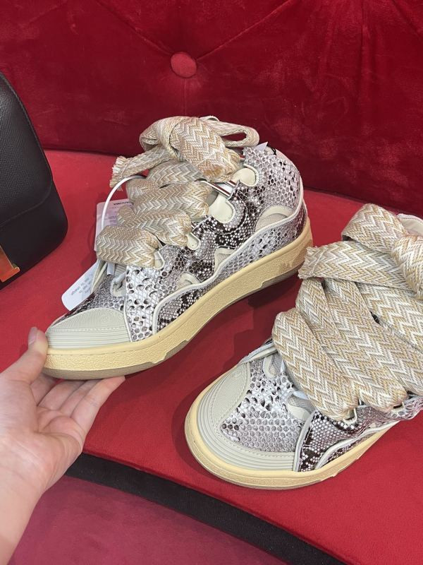 LanV sneakers