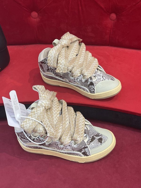 LanV sneakers