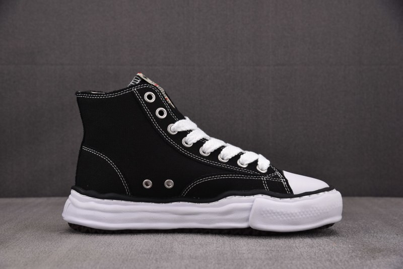 Ma1s0n Mihara Sneakers