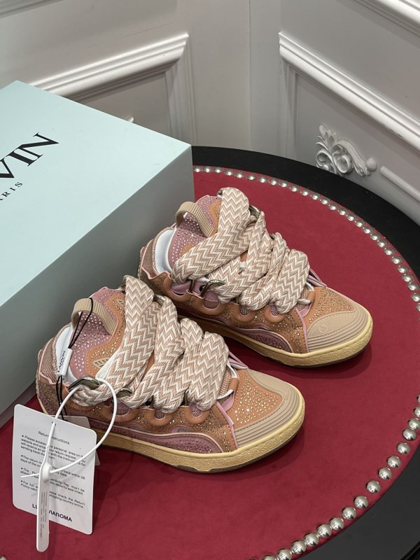 LanV sneakers