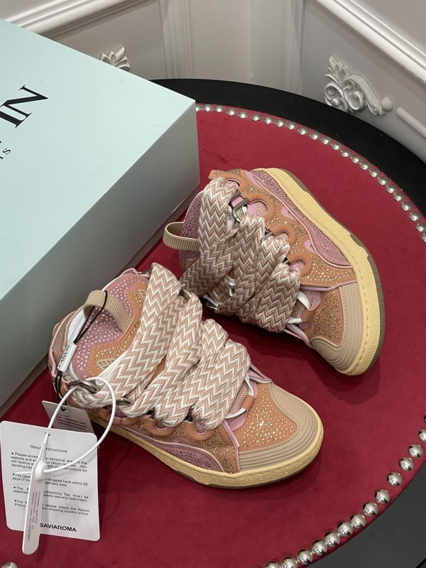 LanV sneakers