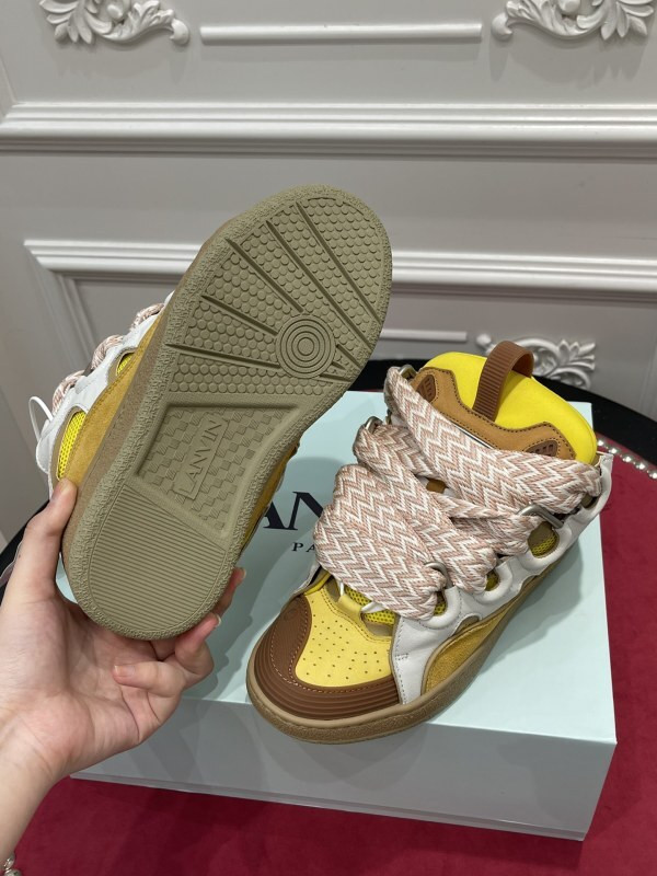 LanV sneakers