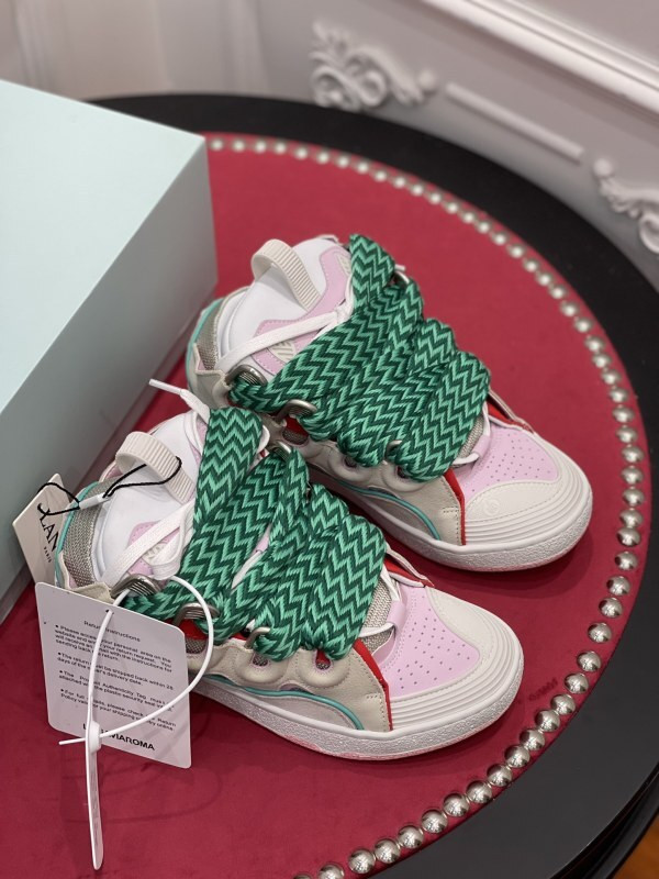 LanV sneakers