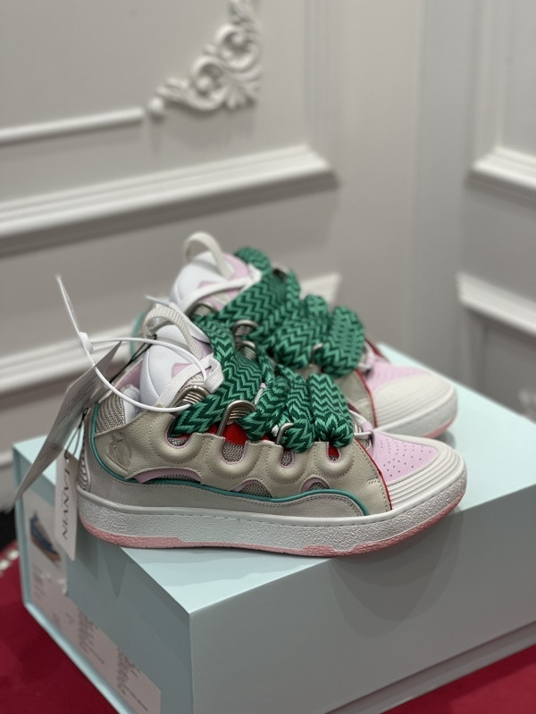 LanV sneakers