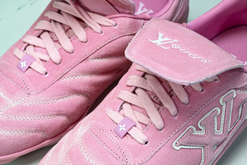 L*V Footprint Sneaker