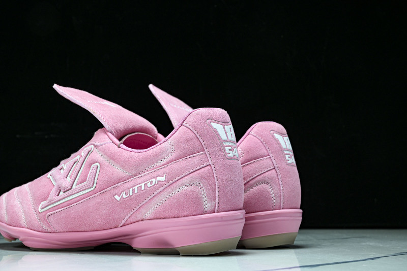 L*V Footprint Sneaker