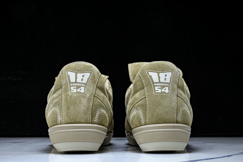 L*V Footprint Sneaker