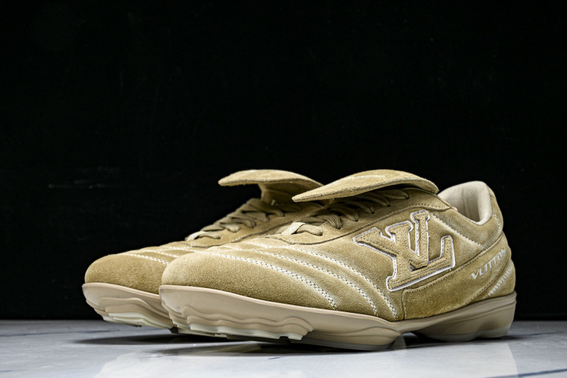 L*V Footprint Sneaker