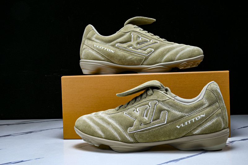 L*V Footprint Sneaker