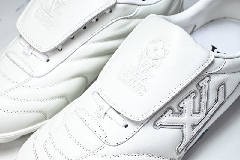 L*V Footprint Sneaker