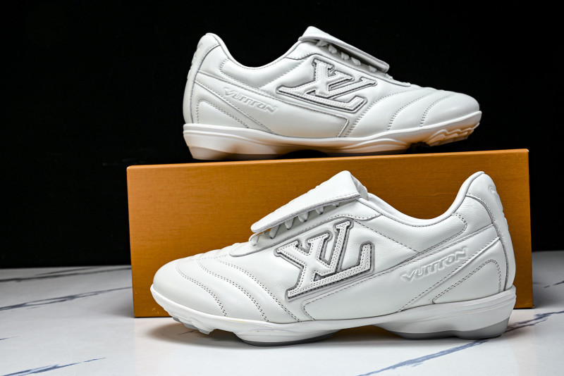 L*V Footprint Sneaker