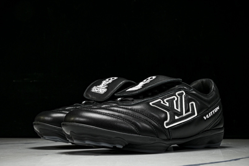 L*V Footprint Sneaker