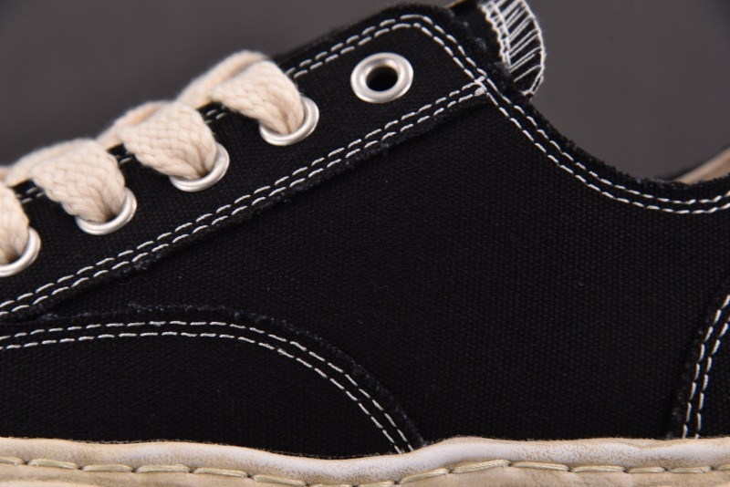 Ma1s0n Mihara Sneakers