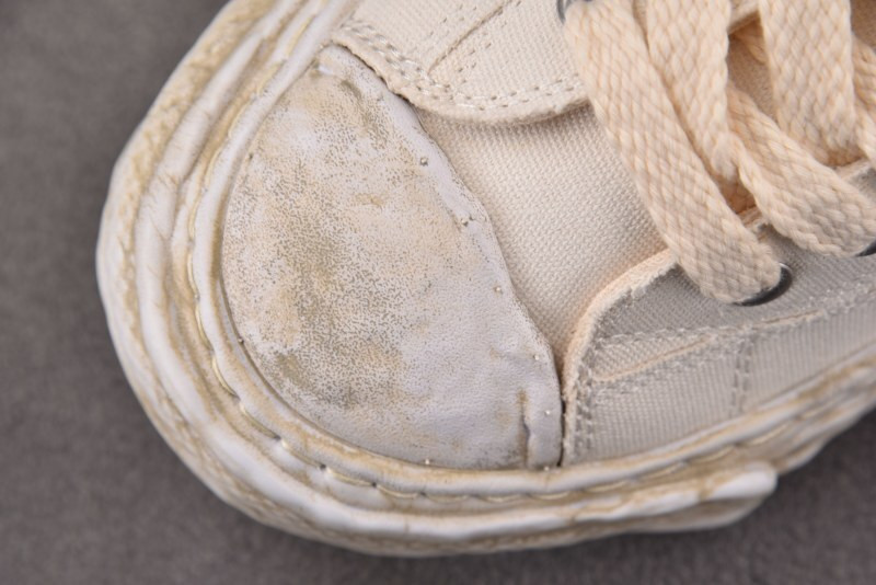 Ma1s0n Mihara Sneakers
