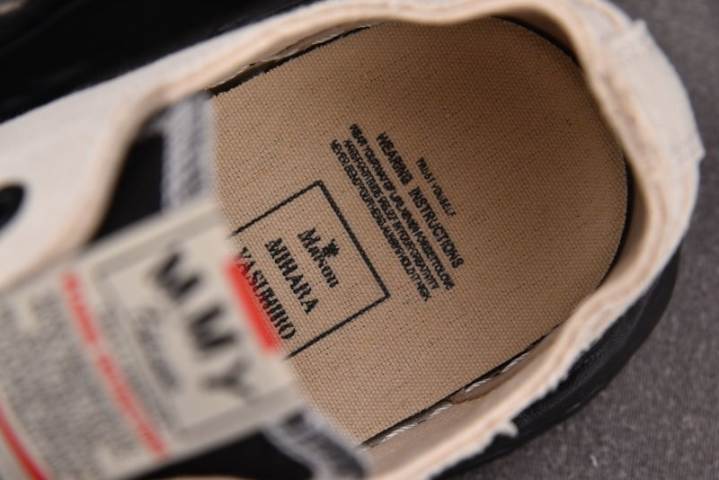 Ma1s0n Mihara Sneakers
