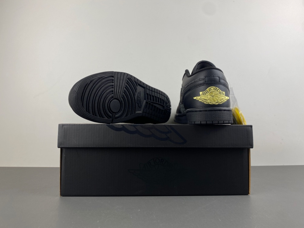 Air Jordan 1 Low “Elephant” IM6568-010