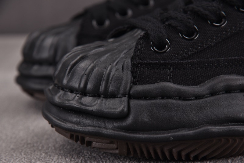Ma1s0n Mihara Sneakers